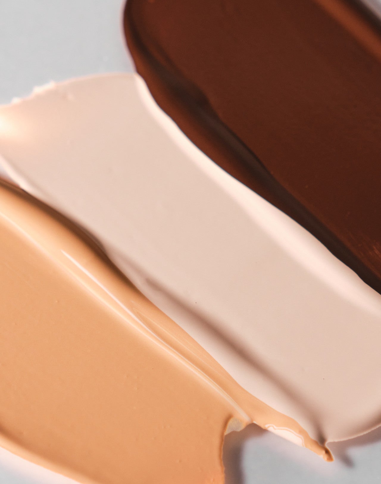 Radiant Foundation Makeup Kit